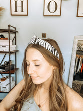 Load image into Gallery viewer, Zebra Headband